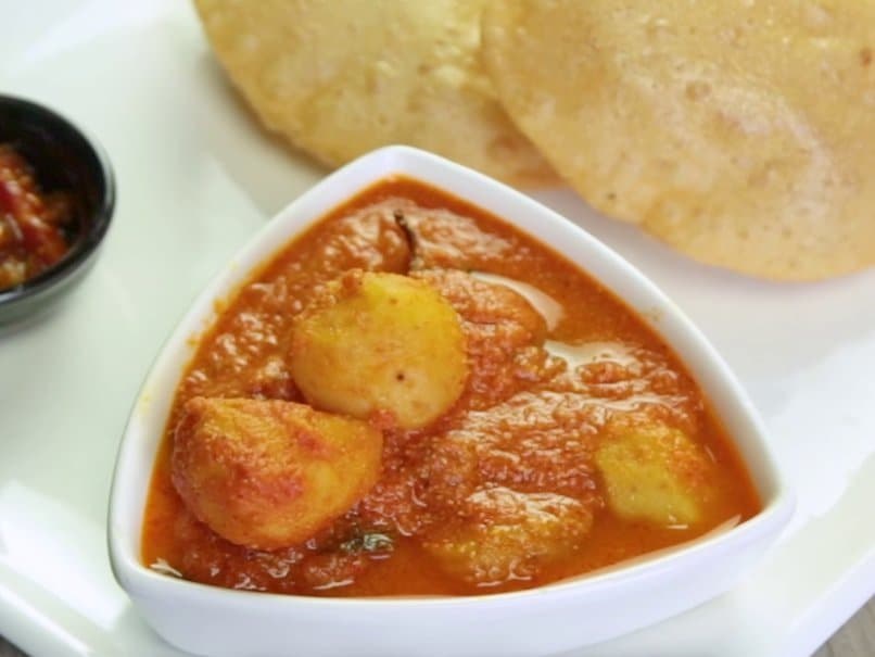 Dum Aloo Banarasi