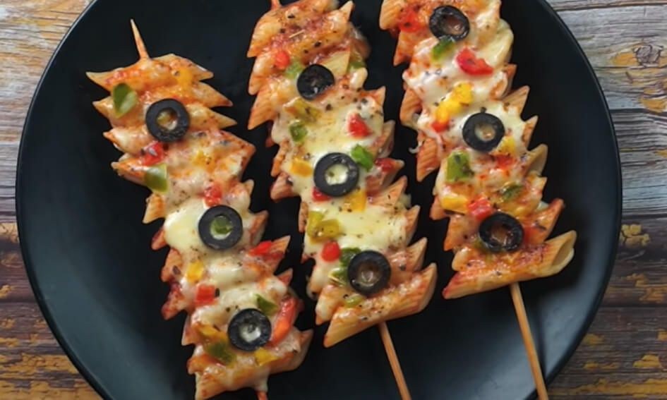 Pasta Baked on the Stick (Non Veg)